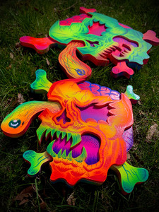 HAND PAINTED WOODCUTS BY ARTIST BRIAN WARNER // ESAYDE HAND PAINTED WOODCUTS BY ARTIST BRIAN WARNER // ESAYDE