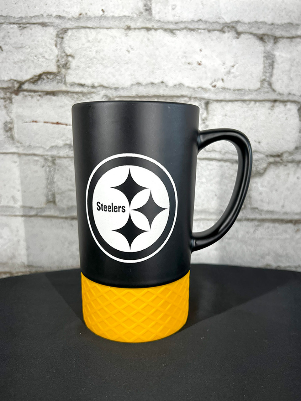 Pittsburgh Steelers Heavy Duty Ceramic 18oz Mug With Rubber Base Sleeve