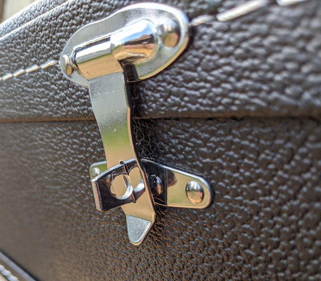 Desperado Guitar Gun Case Free Shipping on our Discreet Concealment Guitar Rifle Case