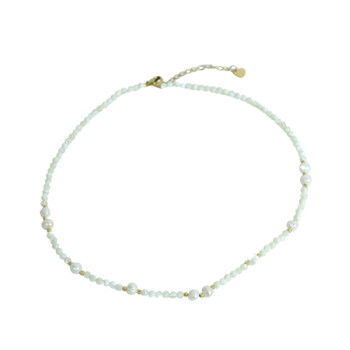 Necklace - White Pearls And Beads