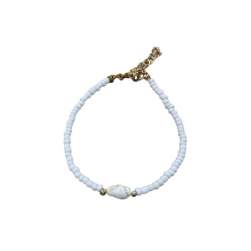 Bracelet - White Beads And Stone