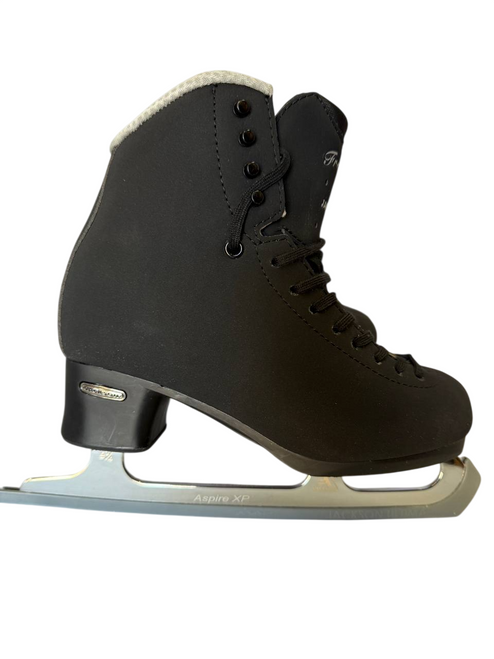 Jackson Ice Skates Freestyle Fusion Boys FS2193 (Used, Size 4.5 W)