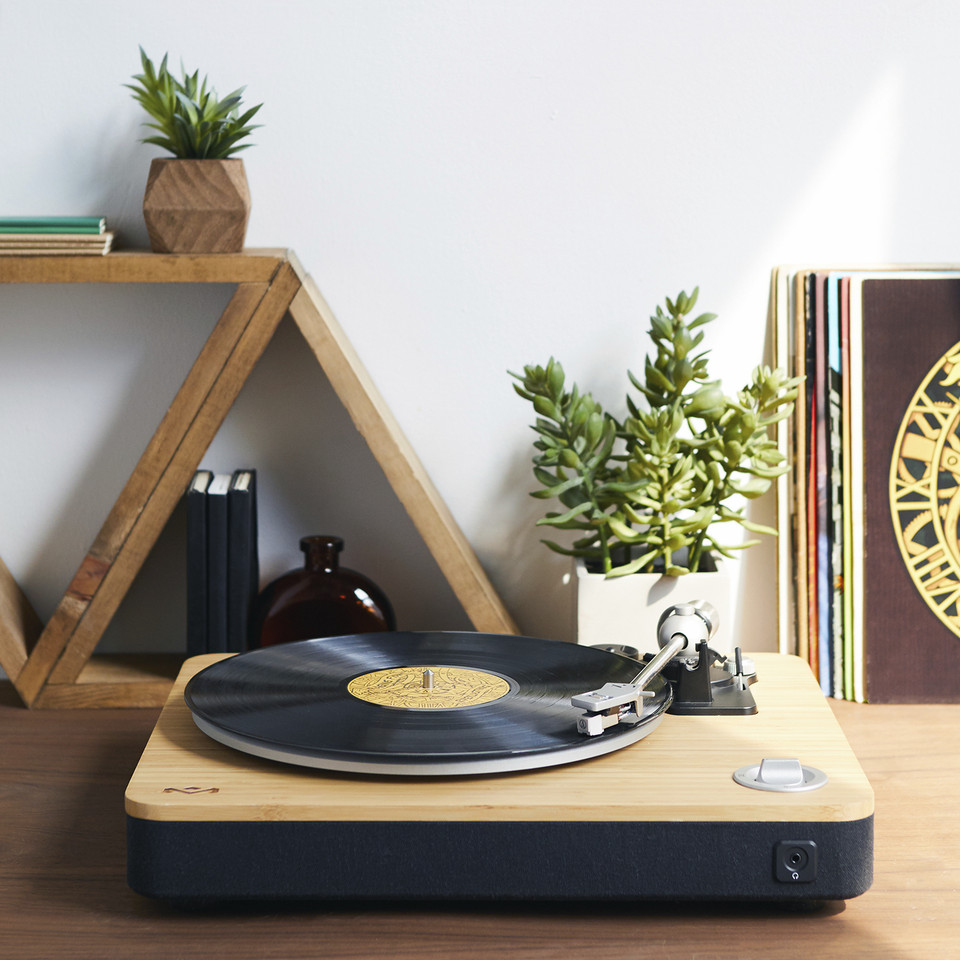 Stir It Up Lux Wireless Turntable