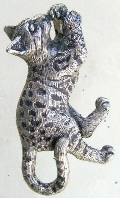 Bengal Cat Pendant medium Sterling Silver Fazio's Cat Jewelry