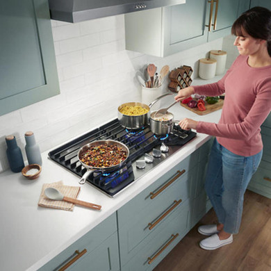 Whirlpool® 30-inch Gas Cooktop with EZ-2-Lift™ Hinged Cast-Iron Grates WCGK5030PS