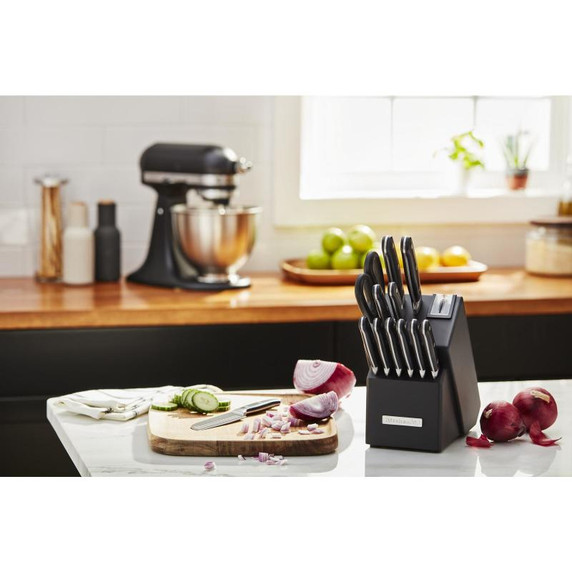 Kitchenaid® Classic Series 4.5-Quart Tilt-Head Stand Mixer K45SSOB