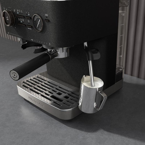 KitchenAid.ca Exclusive Colour - Semi Automatic Espresso Machine with Burr Grinder KES6551BK