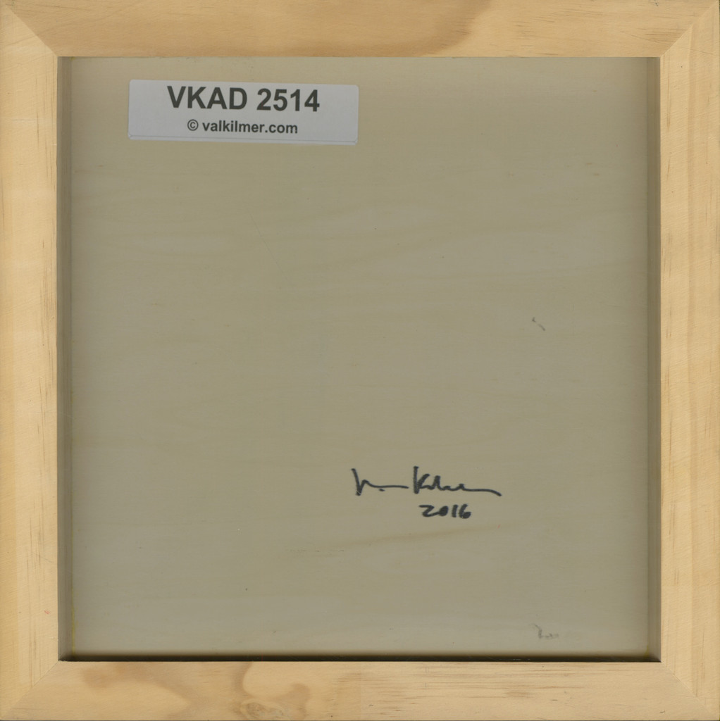 Red LOVE on wood panel [VKAD2514]