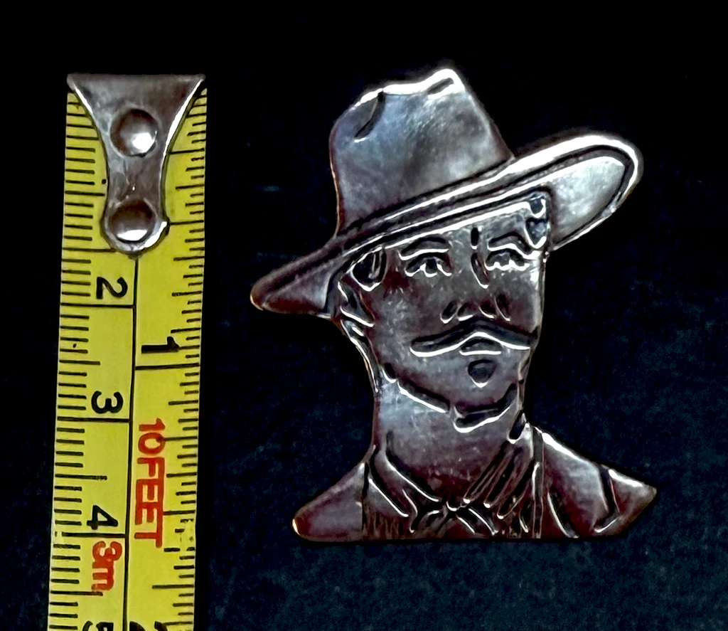 Doc Holliday Bundle #3 "Two Guns" Autographed Photo & "Doc" pin & "Huckleberry" button