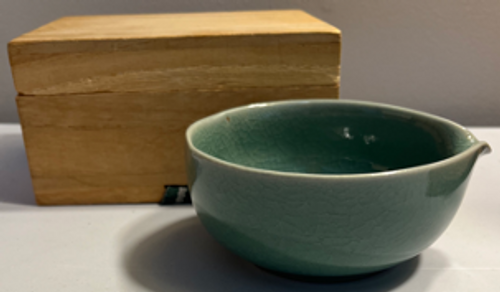 Chawan:  (CHW-470), Korean Celadon Chawan with spout by Lee Jindae with Kiribako