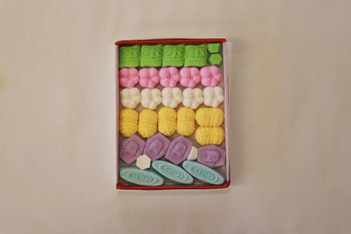 Higashi: Dry Confection KOMACHIZOUSHI, SS