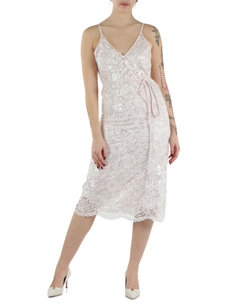 ROSA | Abito in pizzo con paillettes e cintura