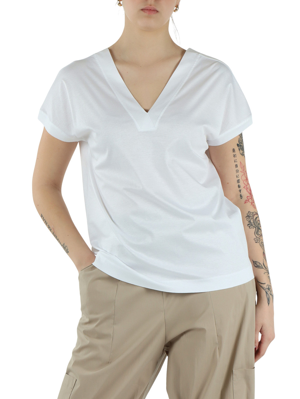WEISS | Baumwoll-T-Shirt mit V-Ausschnitt