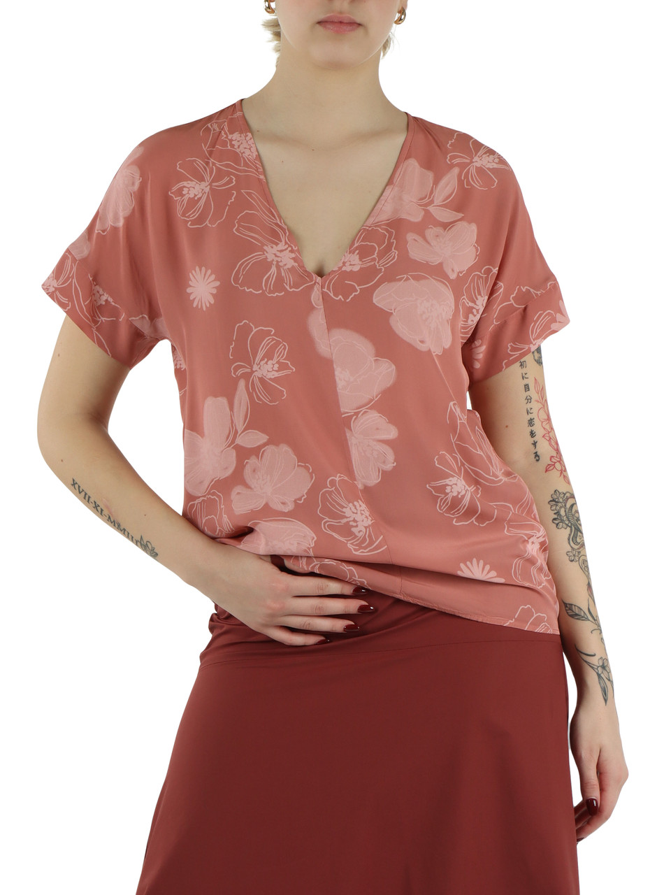 ROSA | Blusa stampata in viscosa con collo a V