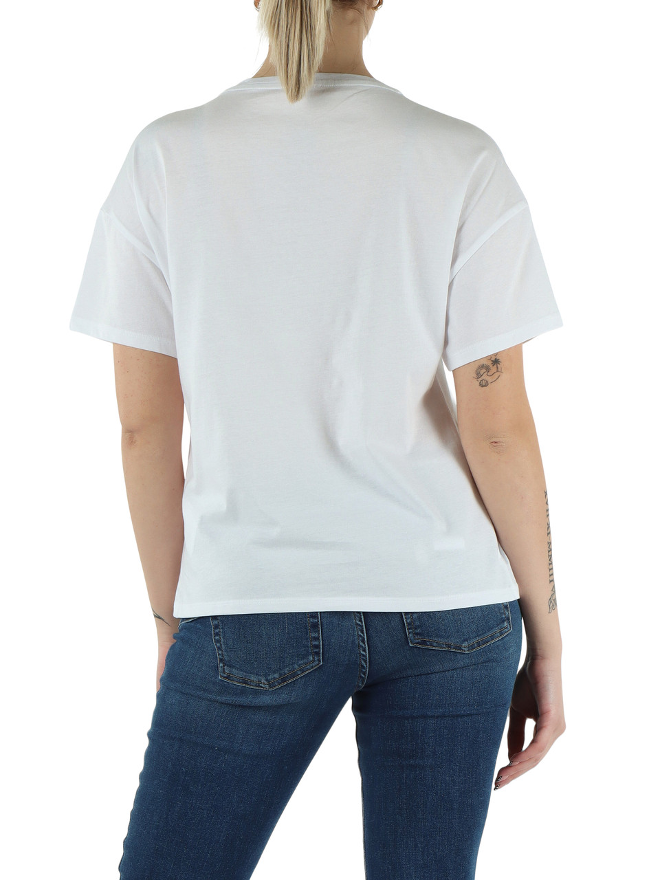 WEISS | BETTER: Baumwoll-T-Shirt mit bestickten Perlen