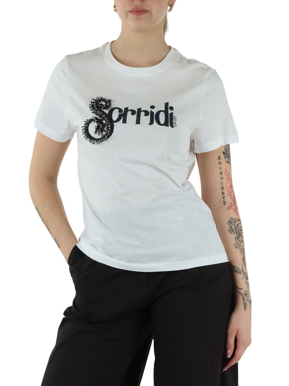 BIANCO | BETTER: T-shirt in cotone con perline applicate