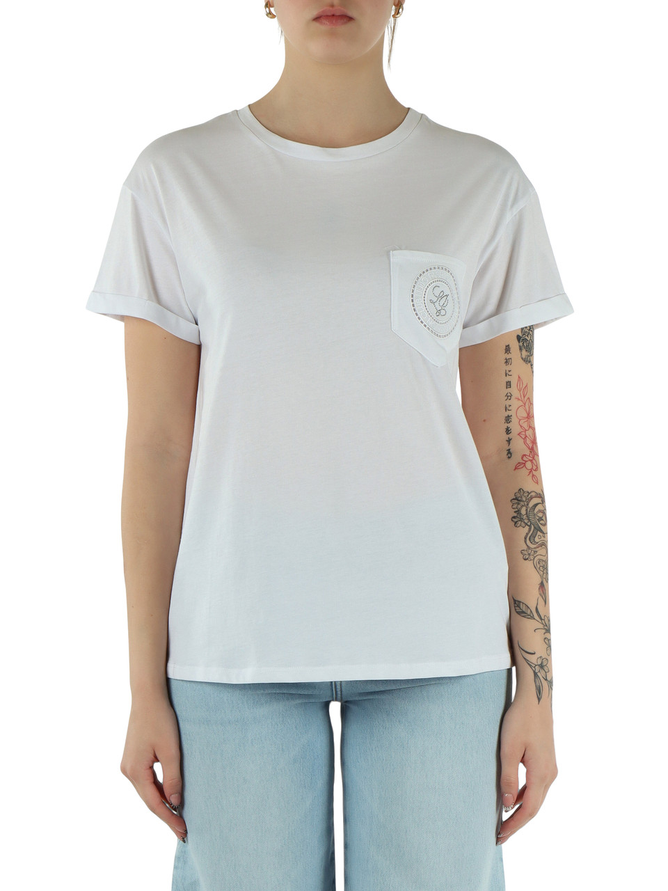 WEISS | BETTER: Baumwoll-T-Shirt mit Logotasche