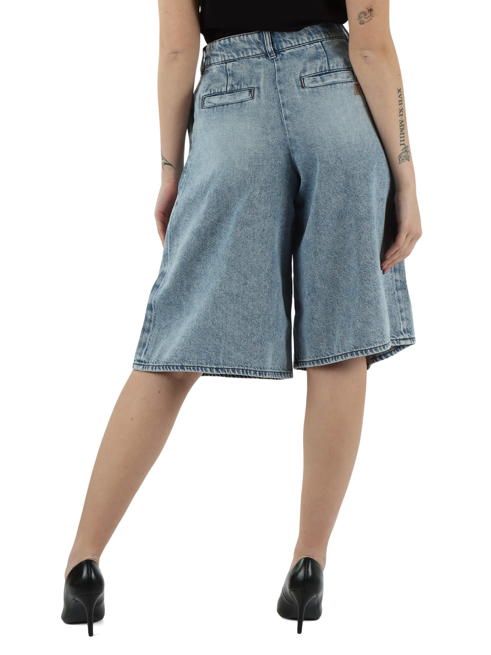 BLU | Bermuda jeans con pinces frontali