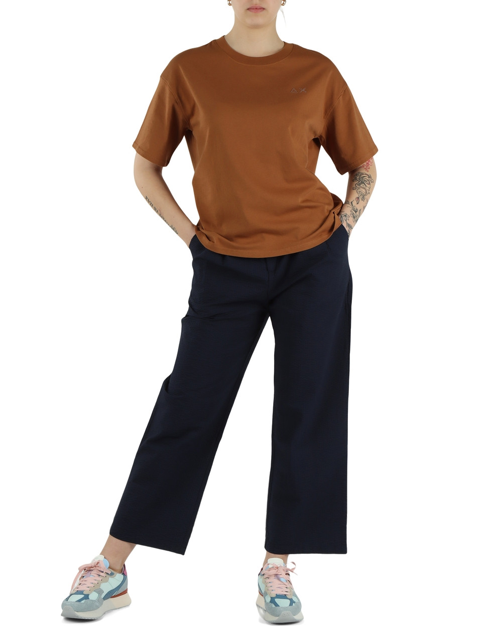 HELLBRAUN | Oversize T-Shirt aus Baumwolle mit Frontlogo