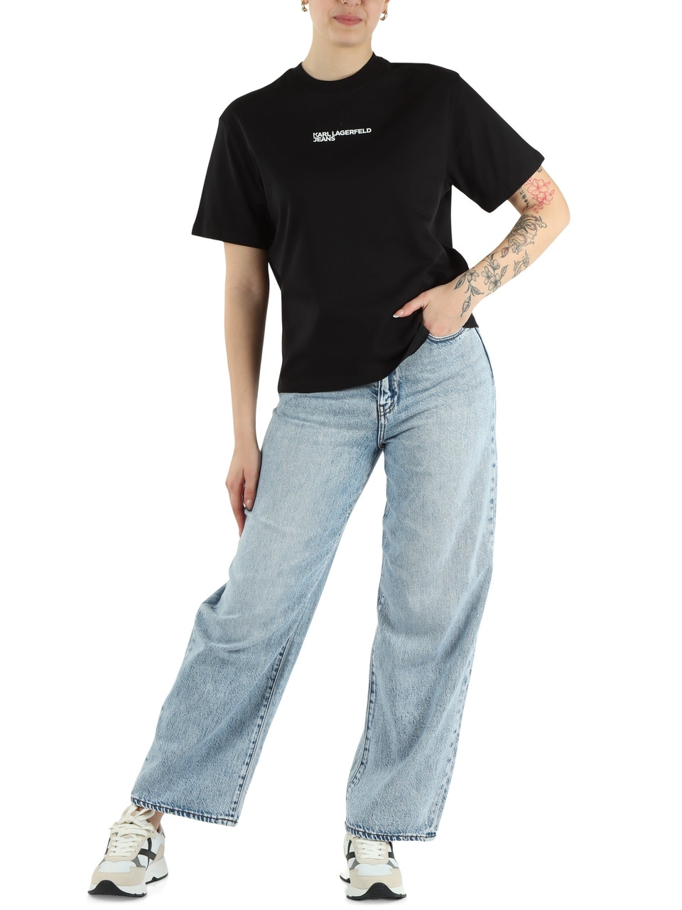 NERO | T-shirt regular fit in cotone organico