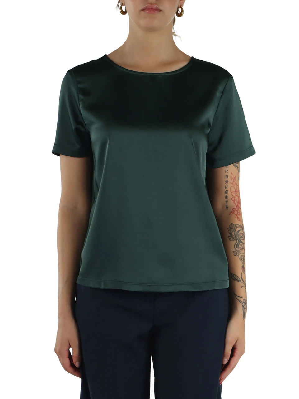 VERDE | T-shirt girocollo in satin GILBERT