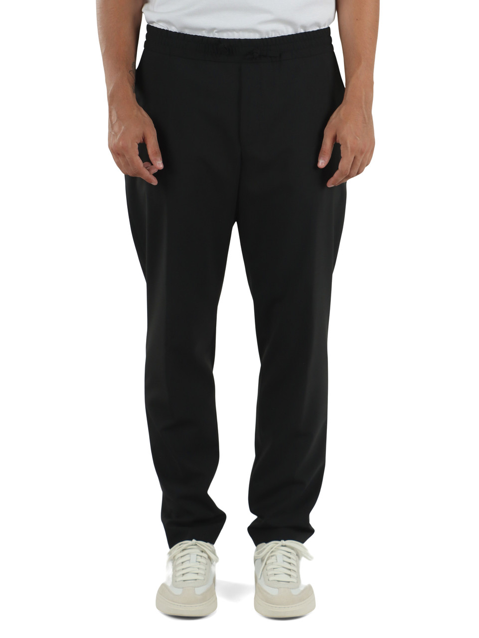 NERO | Pantalone tapered fit in misto lana vergine