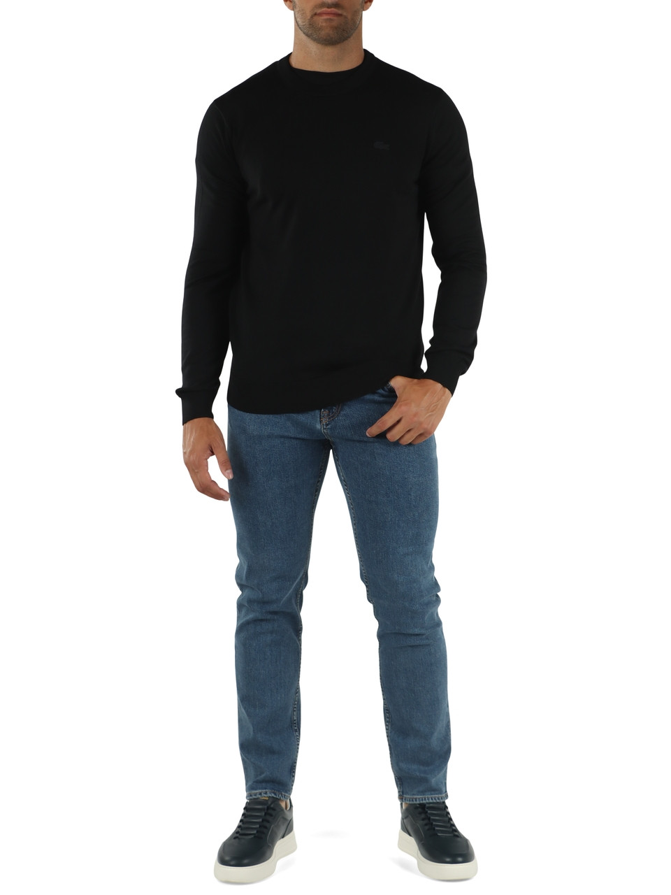 NERO | Maglia girocollo in lana regular fit