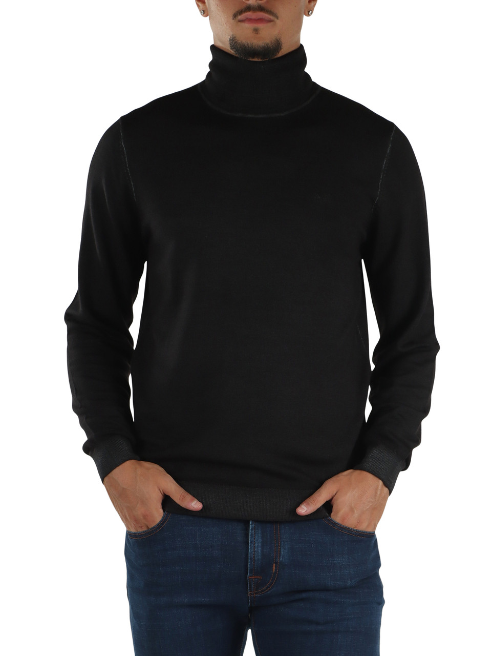 NERO | Maglia collo alto in lana merino effetto vintage