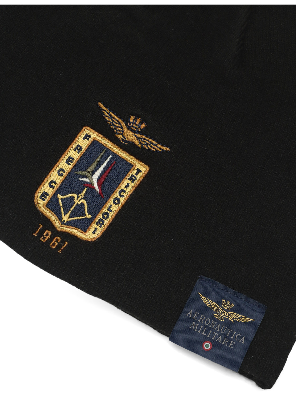 NERO | Cappello a cuffia con ricamo logo