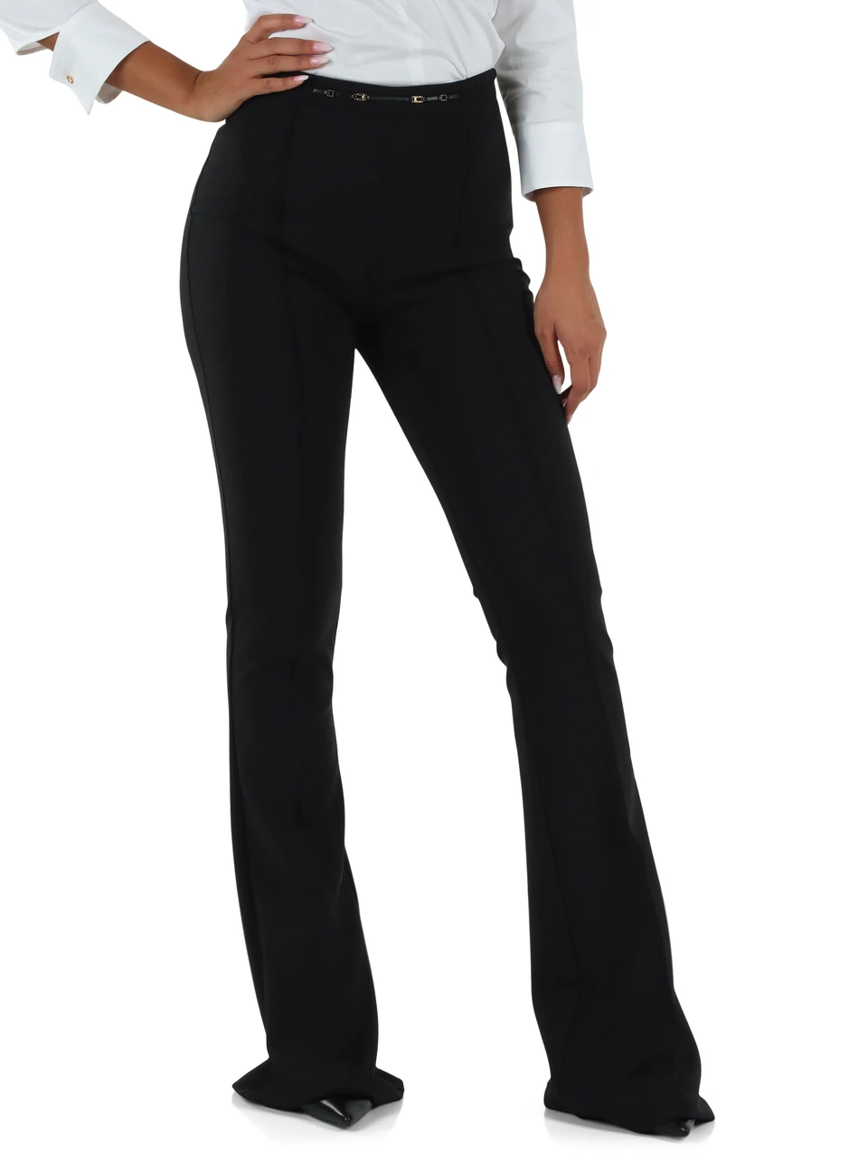 NERO | Pantaloni svasati Essentials in doppio crepe stretch