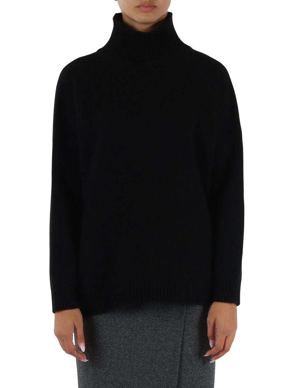 NERO | Maglia in lana vergine BORGIA