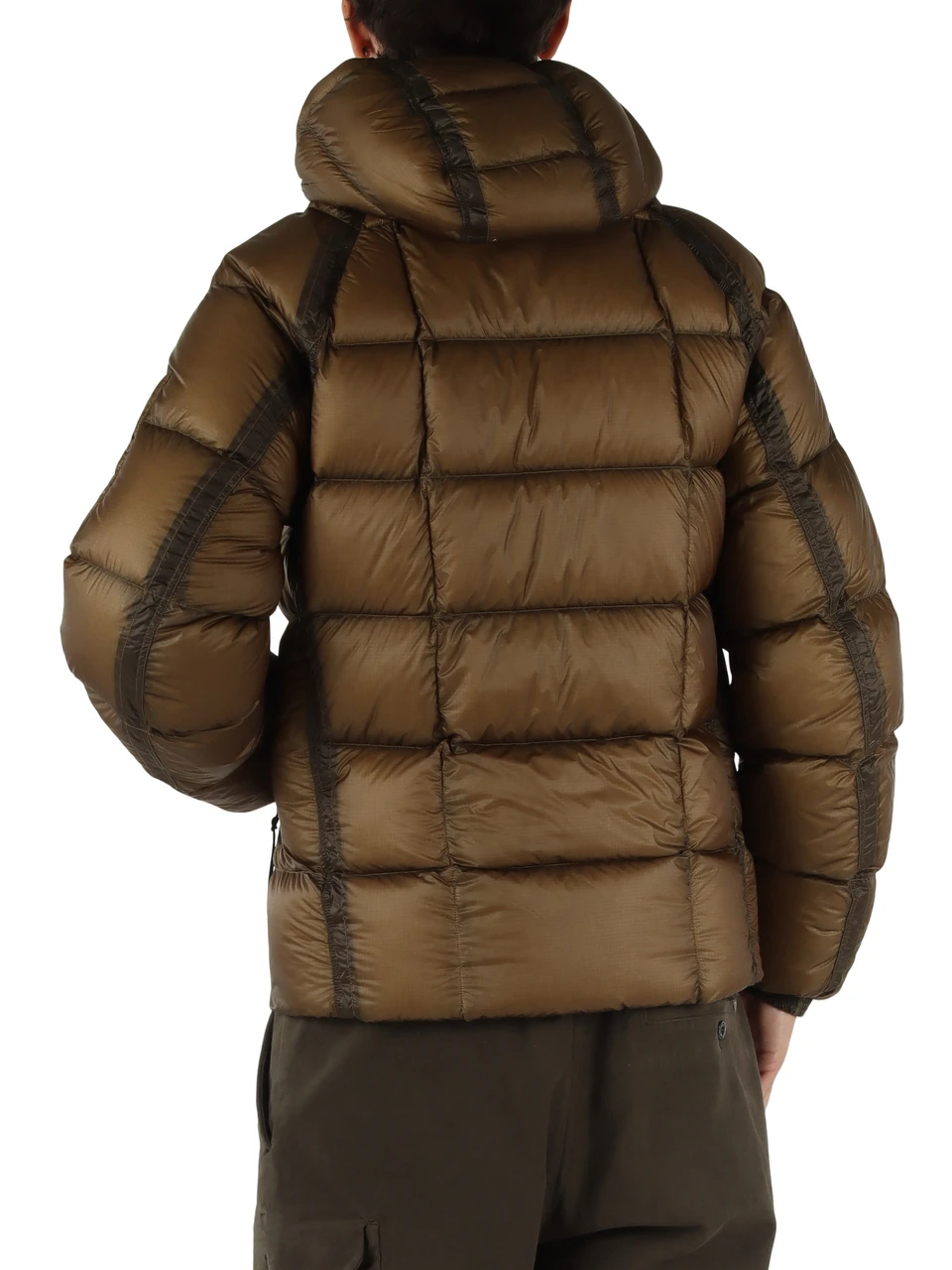 MARRONE | Piumino regular fit trapuntato con cappuccio