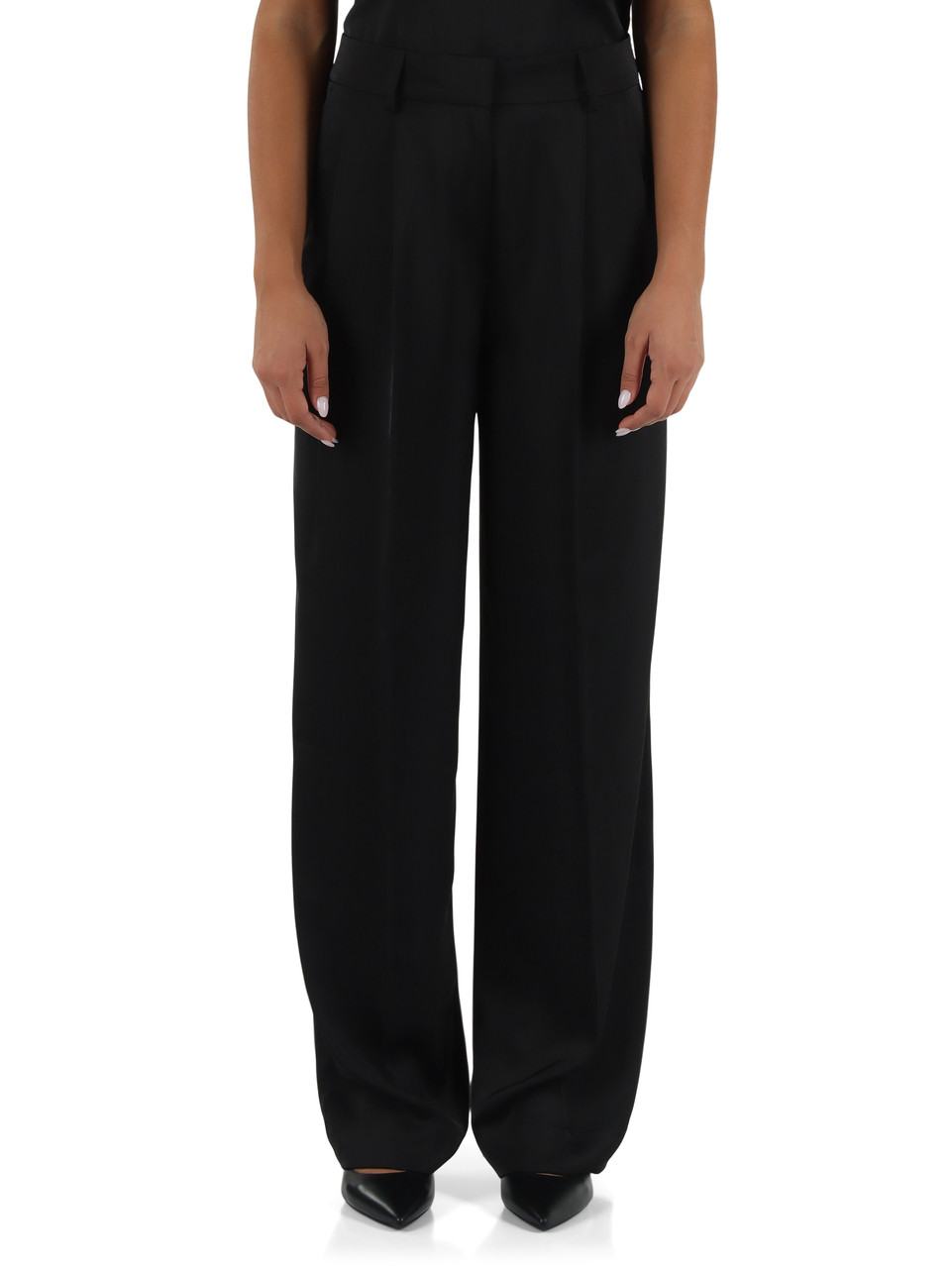 NERO | Pantalone gamba larga in satin con pinces
