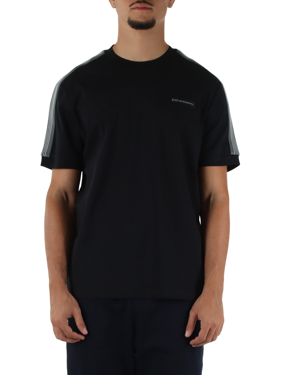 NERO | T-shirt in cotone Regular fit con patch logo