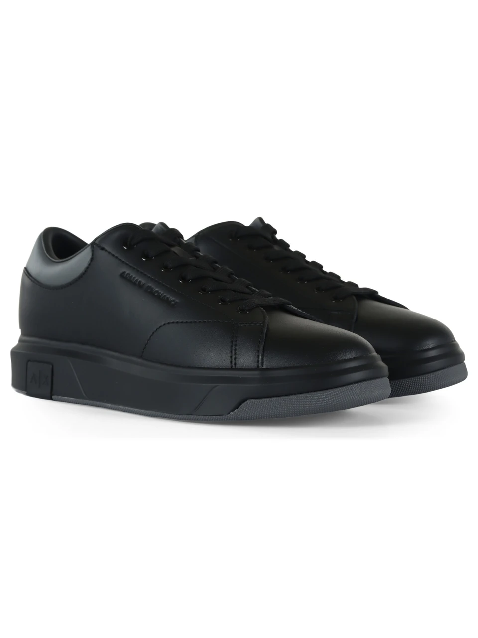 NERO | Sneakers in pelle rivestita con scritta logo