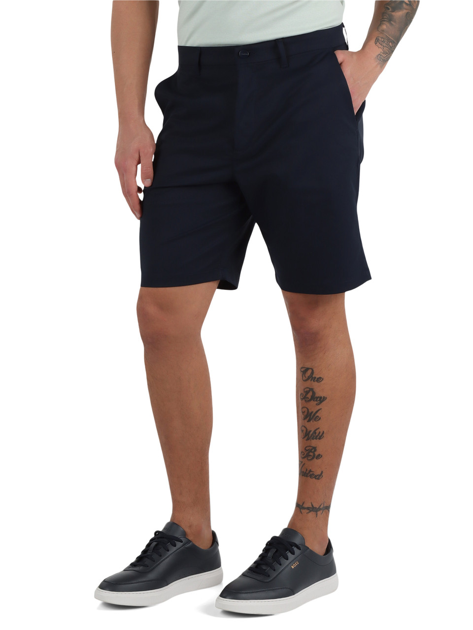 BLU SCURO | Bermuda classic fit con ricamo logo