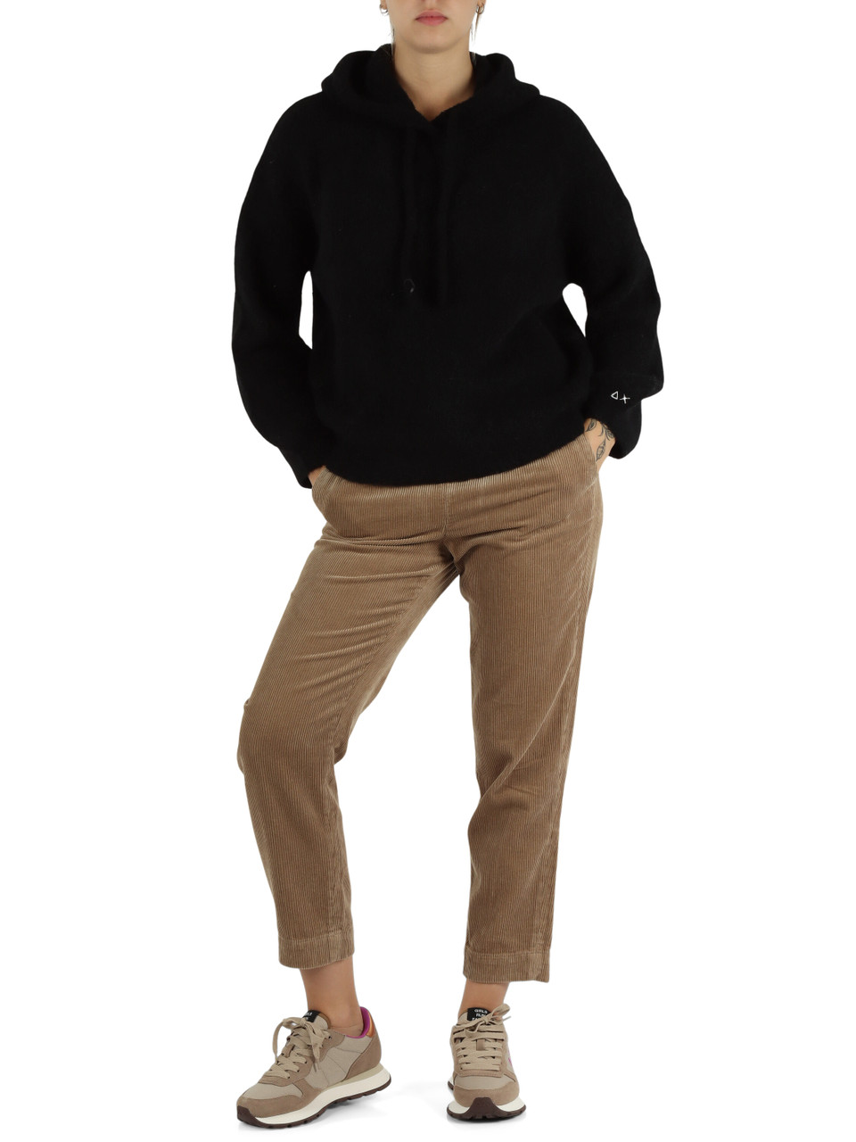 NERO | Maglia bouclé con cappuccio in misto alpaca