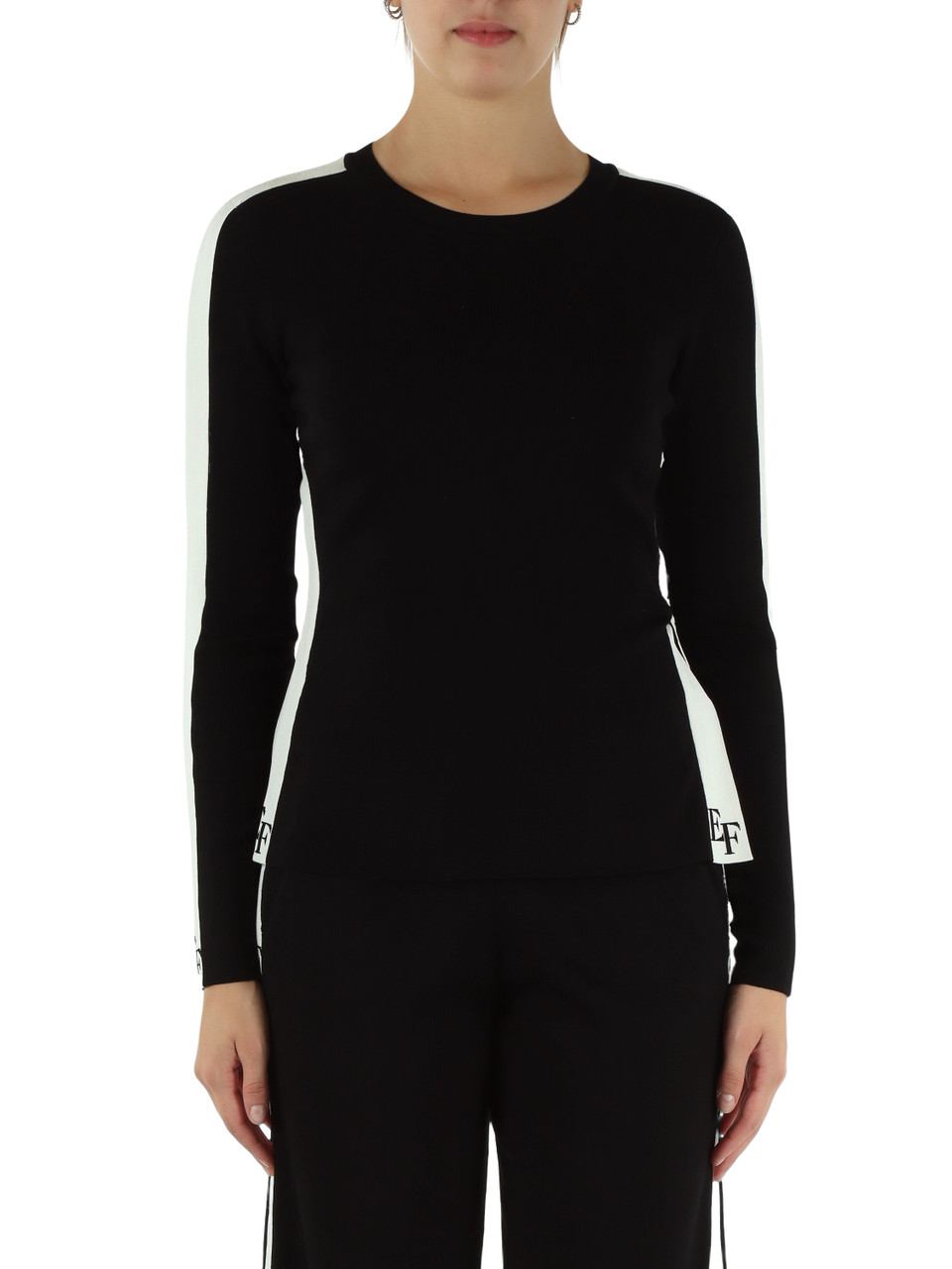 NERO | Maglia girocollo in misto viscosa