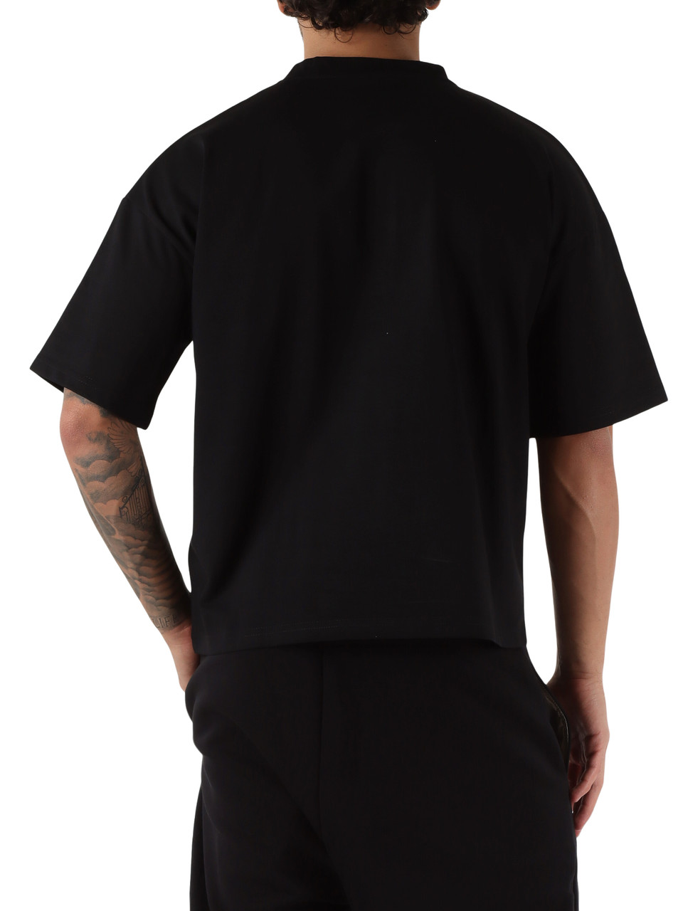 NERO | PLURALS: T-shirt cropped in cotone OLEN FW 01