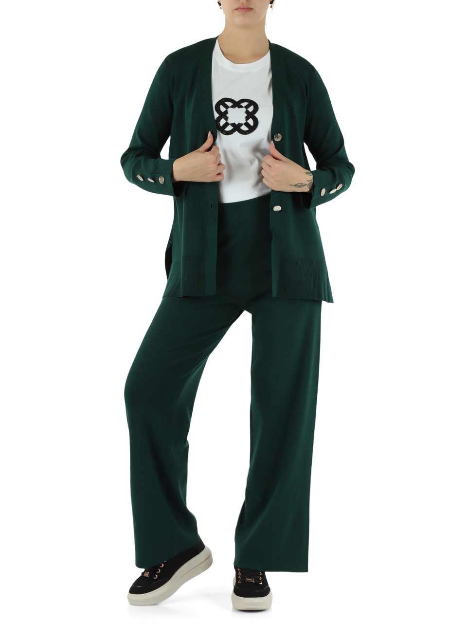 BIANCO | T-shirt boxy fit in cotone con ricamo logo frontale BIANCO | T-shirt boxy fit in cotone con ricamo logo frontale