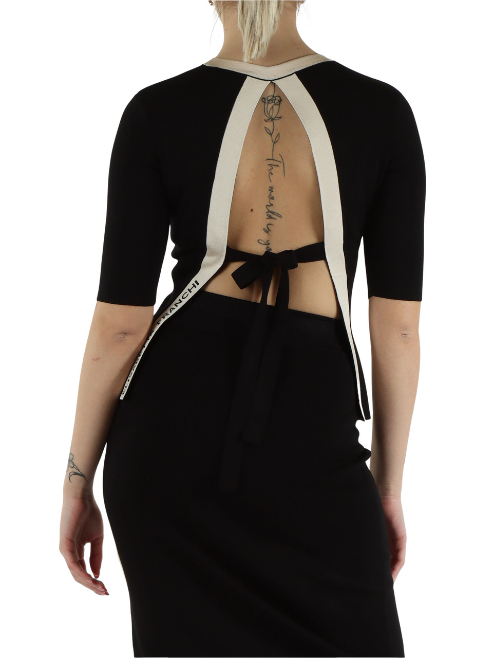 NERO | Maglia in misto viscosa con apertura posteriore