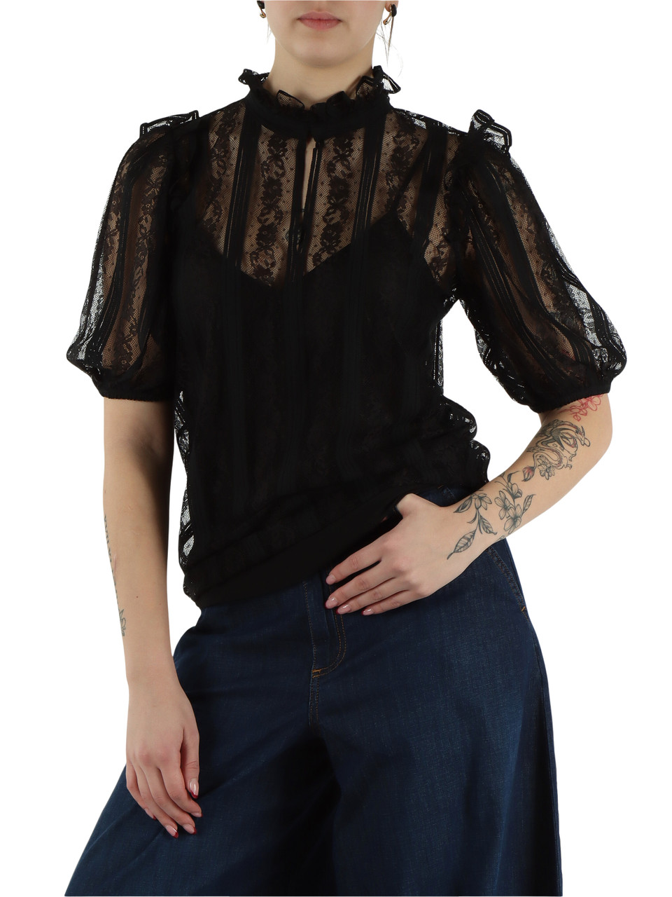 NERO | Blusa in pizzo con maniche a sbuffo