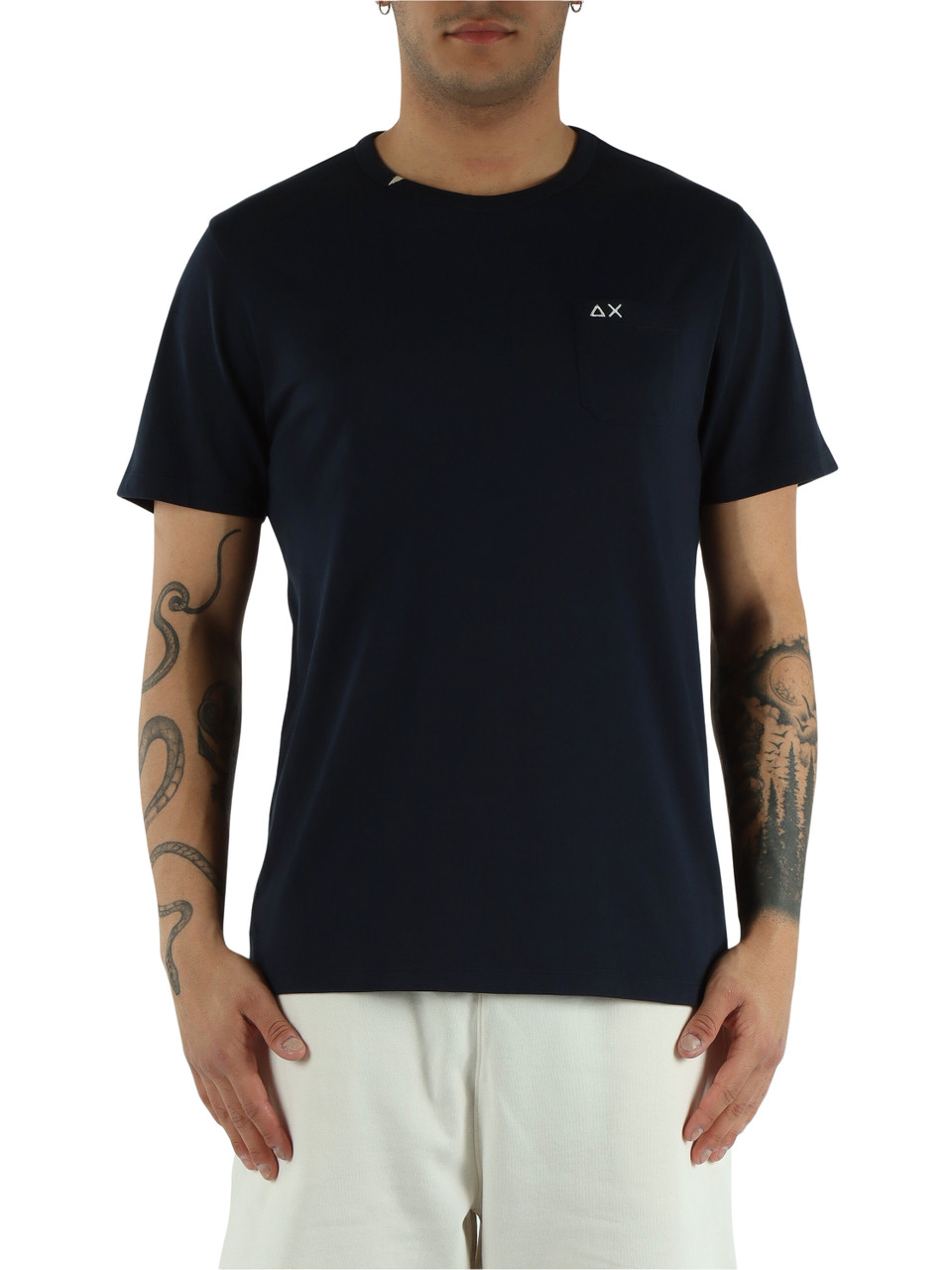 BLU SCURO | T-shirt in cotone con taschino frontale