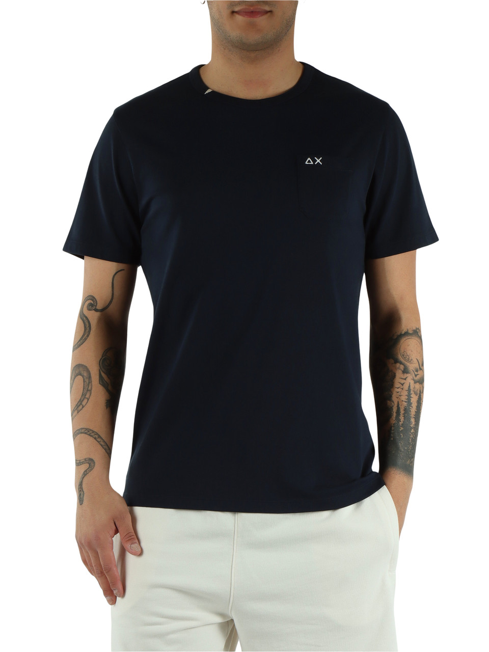 BLU SCURO | T-shirt in cotone con taschino frontale