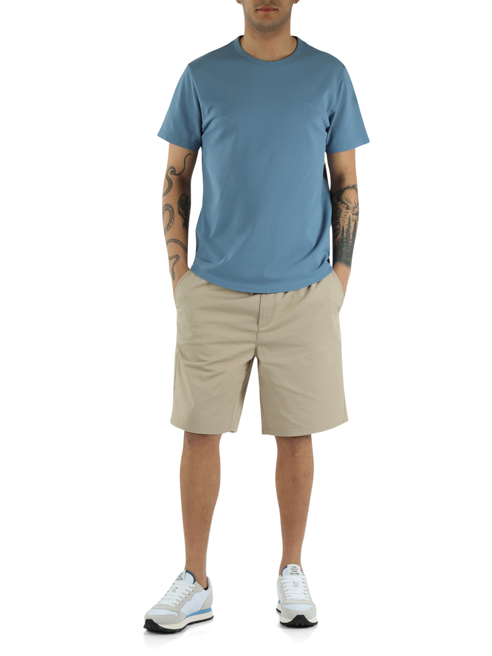 AZZURRO | T-shirt in cotone piquet stretch con ricamo logo