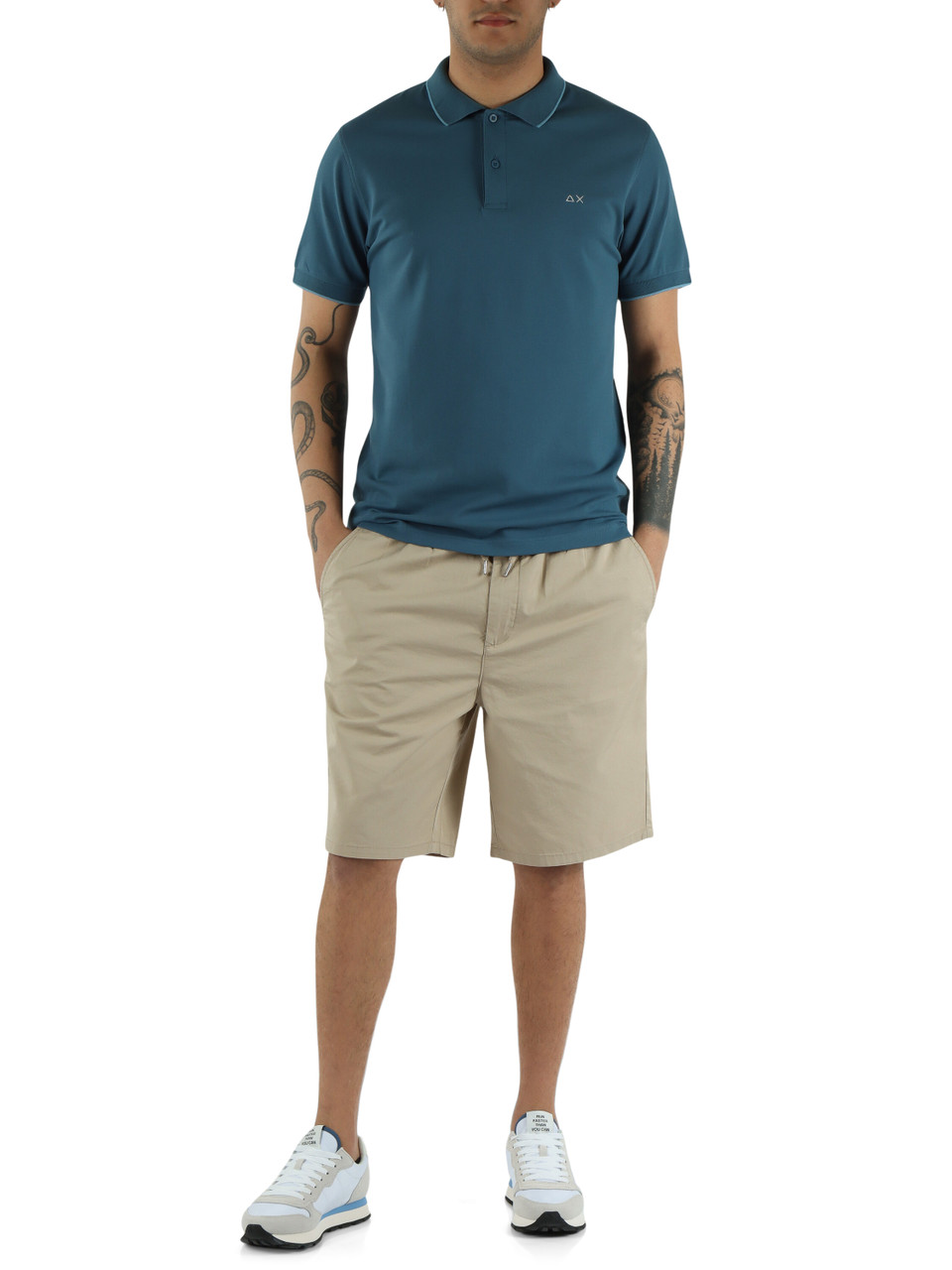 BLU CHIARO | Polo in cotone piquet con dettagli a contrasto