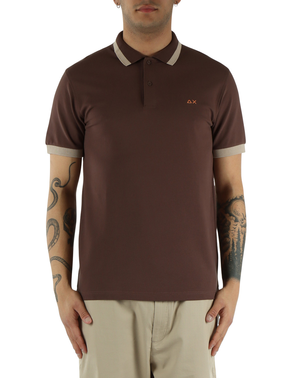 MARRONE | Polo in cotone piquet con dettagli a contrasto
