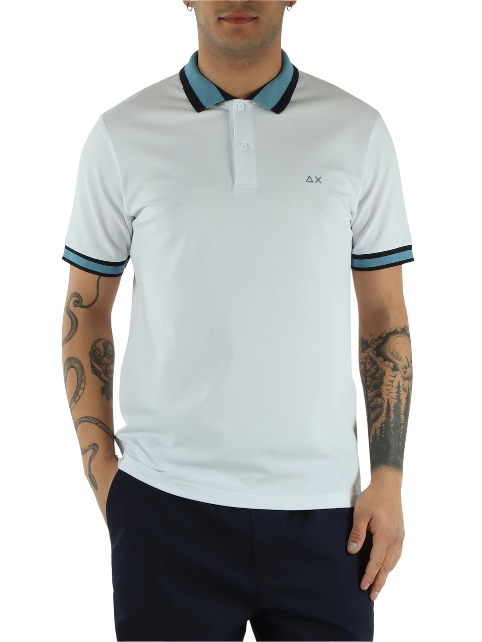WEISS | Polo aus Baumwoll-Piqué mit kontrastierenden Einsätzen