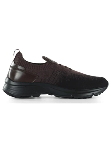 MARRONE | Sneakers slip on in pelle e tessuto