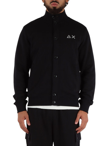 NERO | Cardigan sportivo felpato con ricamo logo frontale